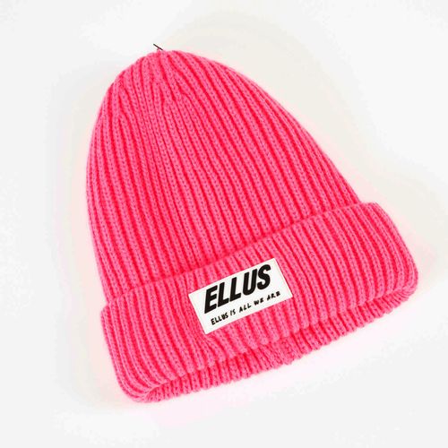 Beanie Rubber Label With Brand In Relief /Rosa