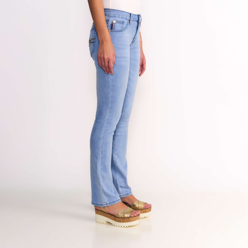 AF042899-JANICE_4398