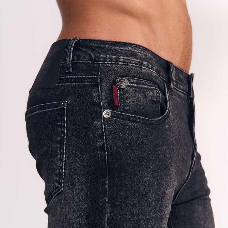 AM024030-NEW-SLIM_4231