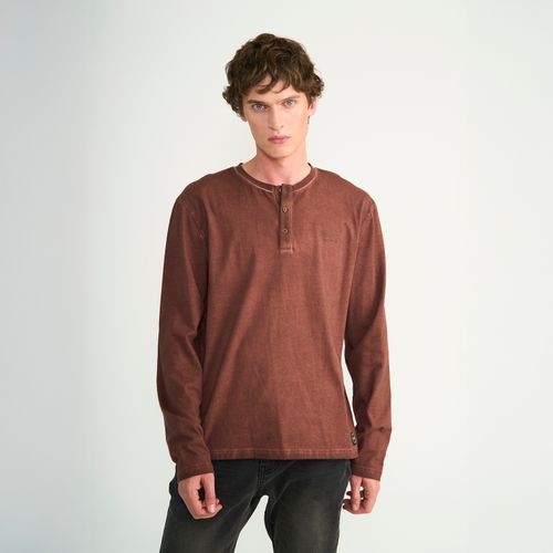 Polera Ellus Hombre Manga Larga Con Botones En Cuello Marrón