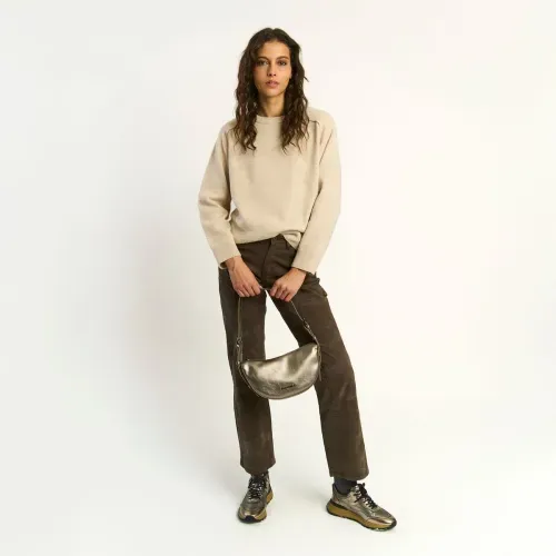 Cartera estilo riñonera básica